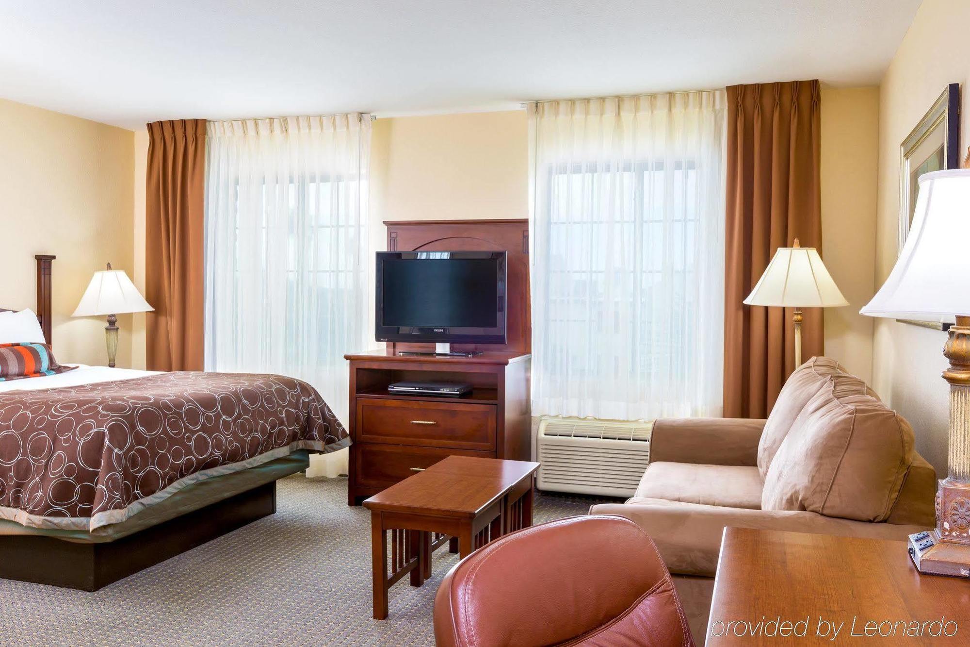 Staybridge Suites Mcallen By Ihg Экстерьер фото