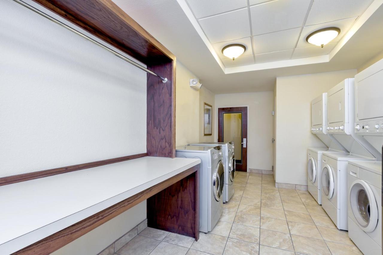 Staybridge Suites Mcallen By Ihg Экстерьер фото